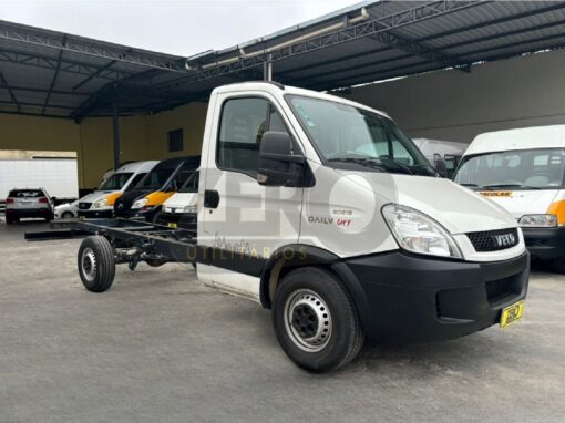 IVECO 30s13 DAILY CITY 2019 CHASSI CARGA CAMINHONETE