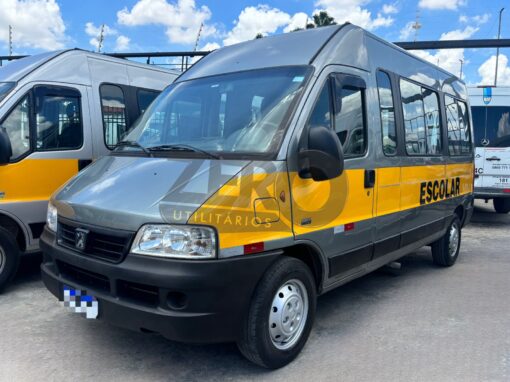 Peugeot Boxer 2011 Escolar 28 Lugares Ônibus Teto Alto